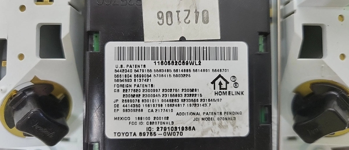 Pre-Owned 06 2006 Toyota Highlander Overhead Roof Console with Garage Door Opener OEM (Good)
