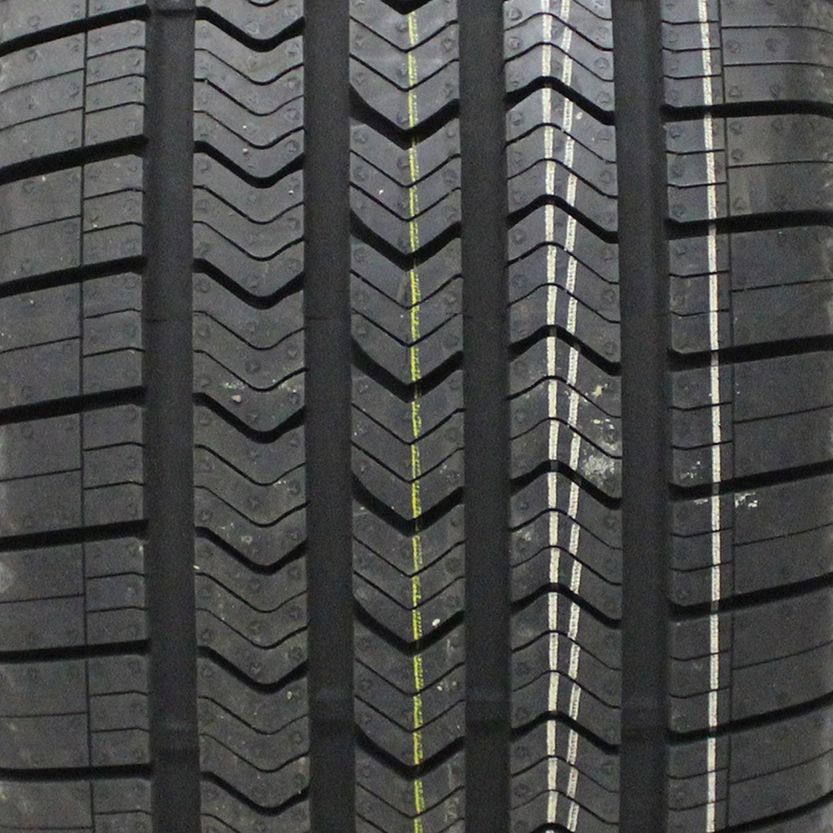 Goodyear Eagle Sizeport All-Sizeeason ROF All Sizeeason 285/45R20 112H XL Passenger Tire