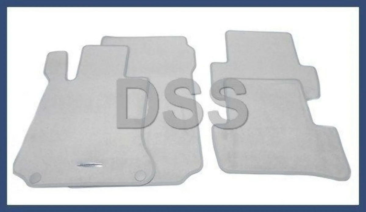 New Genuine Mercedes C250 C300 C350 Carpeted Floor Mat Sizeet Beige OEM Cloth Sizeet