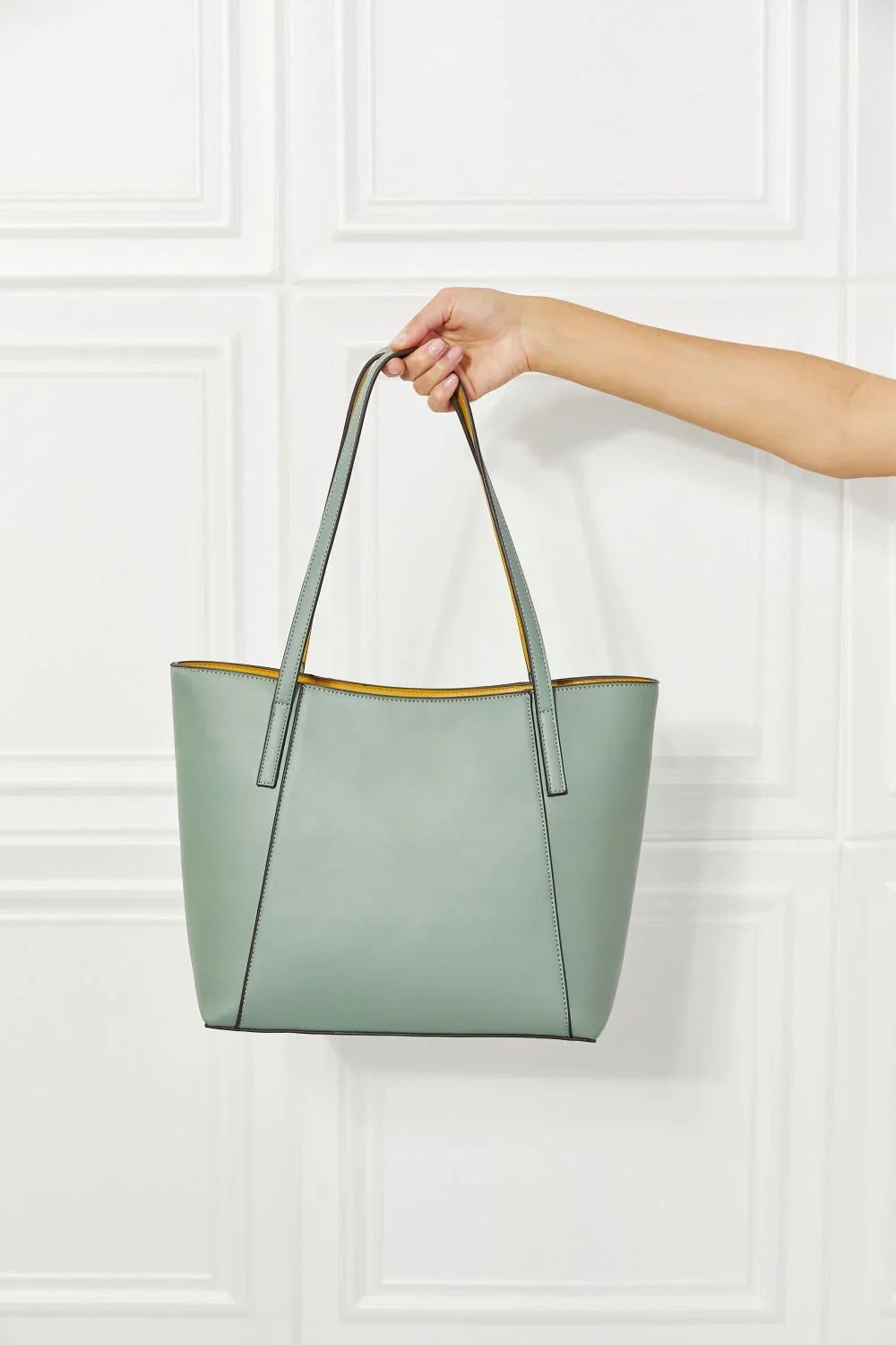 Nicole Lee USizeA Around The World Handbag Sizeet, Trendsi